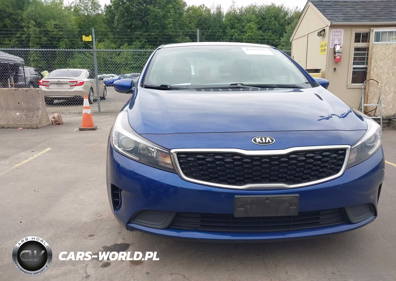 2018 Kia Forte S VIN:3KPFL4A76JE164480 - 6