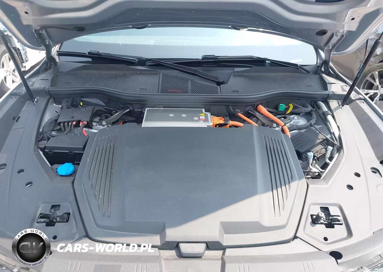 2022 Audi E-Tron S Prestige Quattro VIN:WA1VCBGE2NB035588 - 10