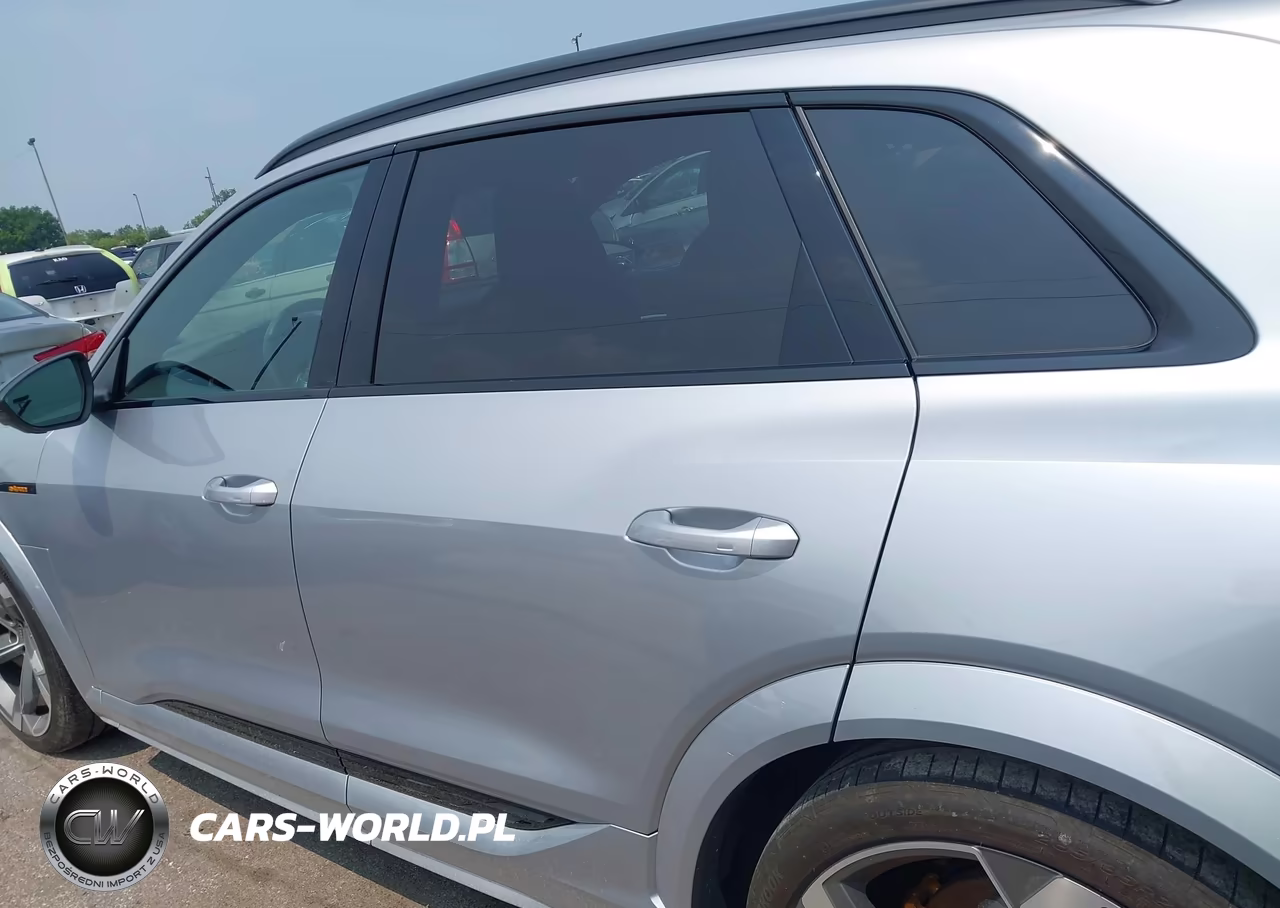 2022 Audi E-Tron S Prestige Quattro VIN:WA1VCBGE2NB035588 - 14