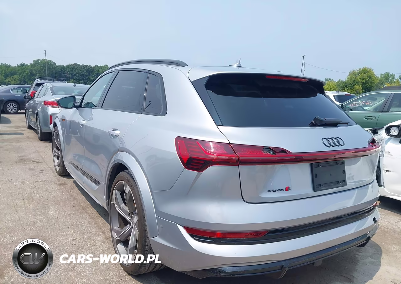 2022 Audi E-Tron S Prestige Quattro VIN:WA1VCBGE2NB035588 - 3