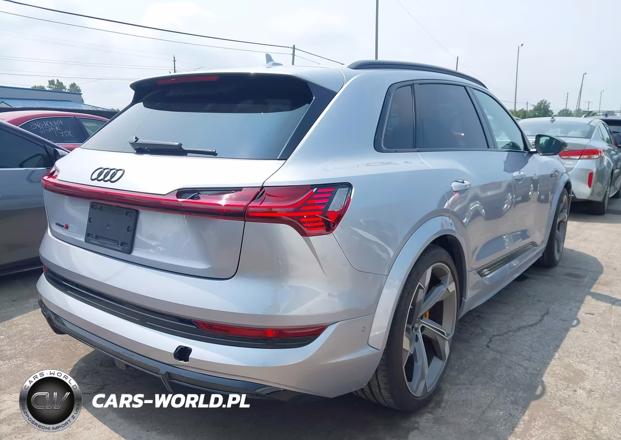 2022 Audi E-Tron S Prestige Quattro VIN:WA1VCBGE2NB035588 - 4