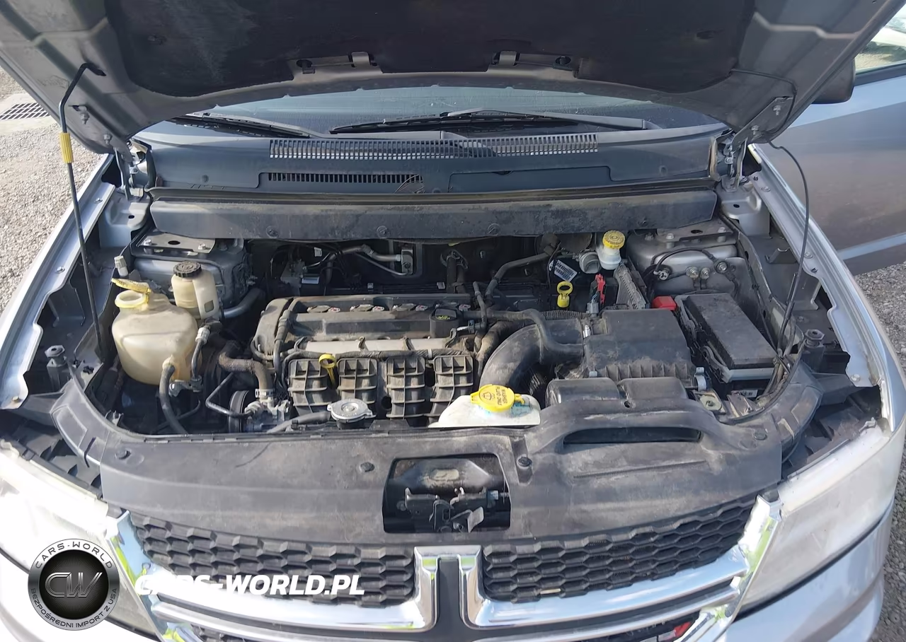 2018 Dodge Journey Se VIN:3C4PDCABXJT288800 - 10
