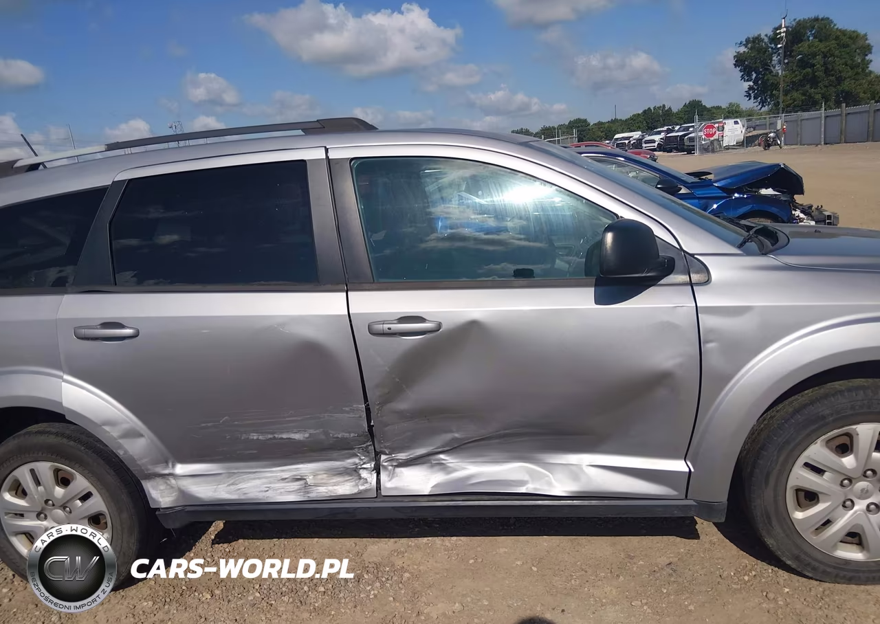 2018 Dodge Journey Se VIN:3C4PDCABXJT288800 - 13