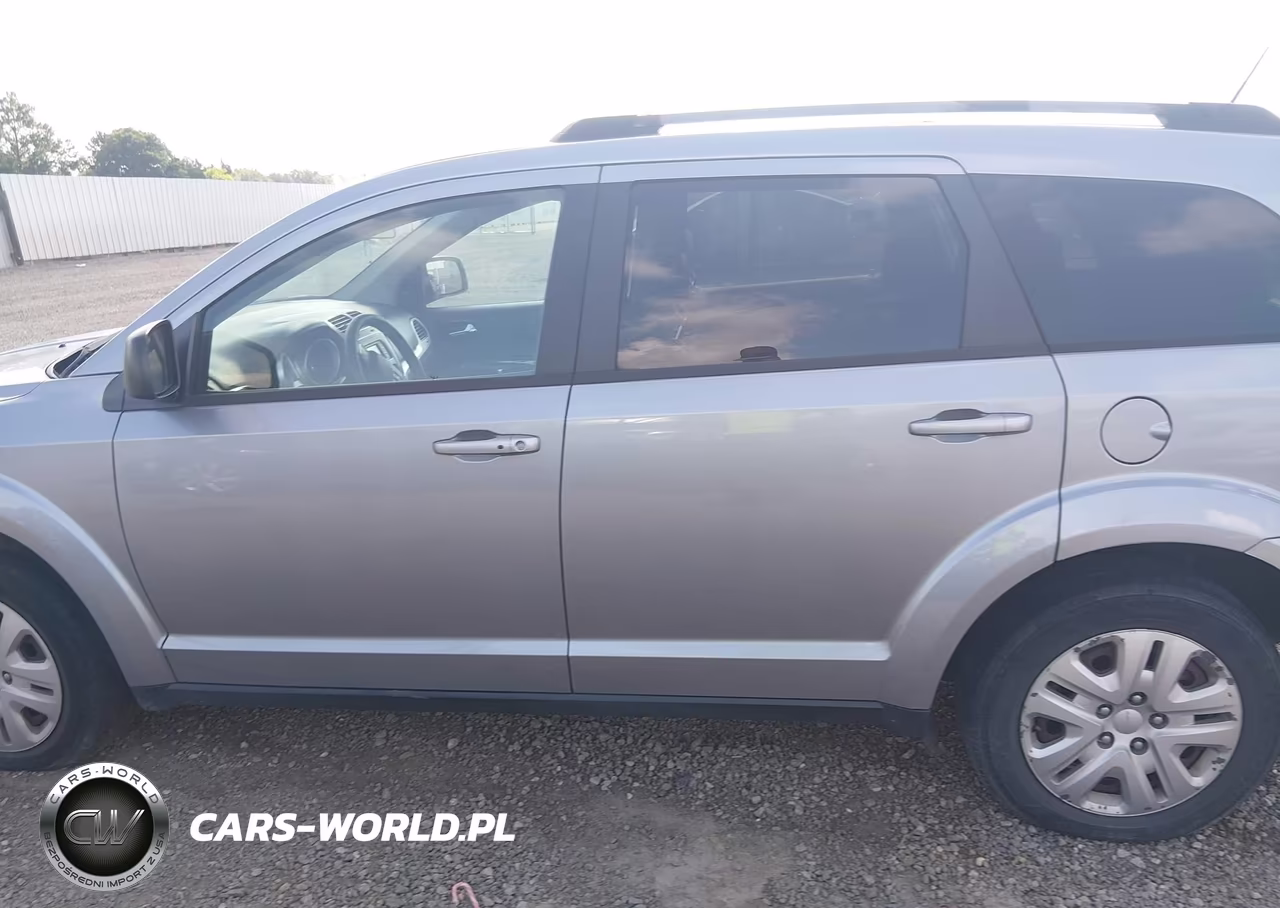 2018 Dodge Journey Se VIN:3C4PDCABXJT288800 - 14