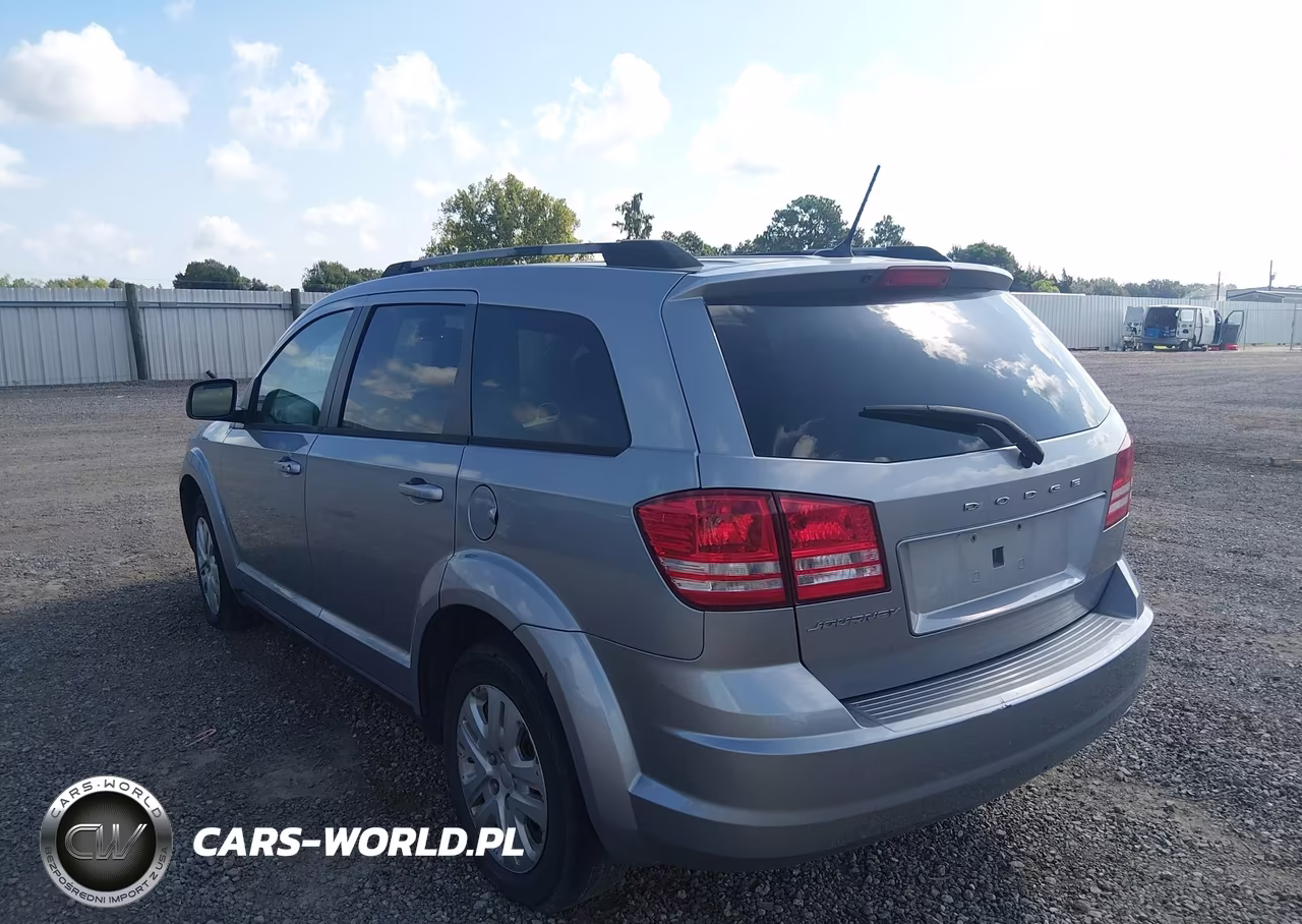 2018 Dodge Journey Se VIN:3C4PDCABXJT288800 - 3