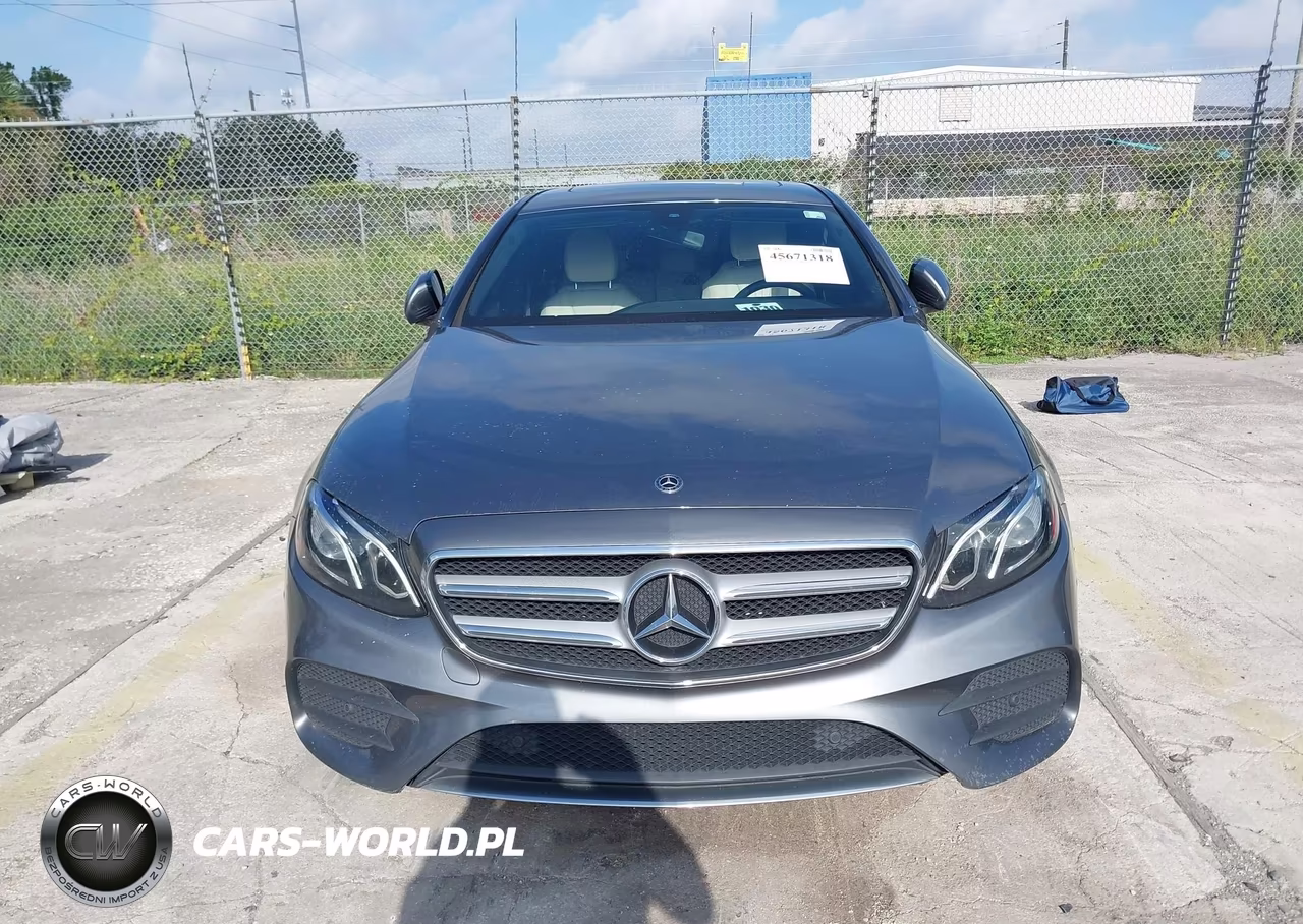 2018 Mercedes-Benz E 300 VIN:WDDZF4JB5JA328092 - 12