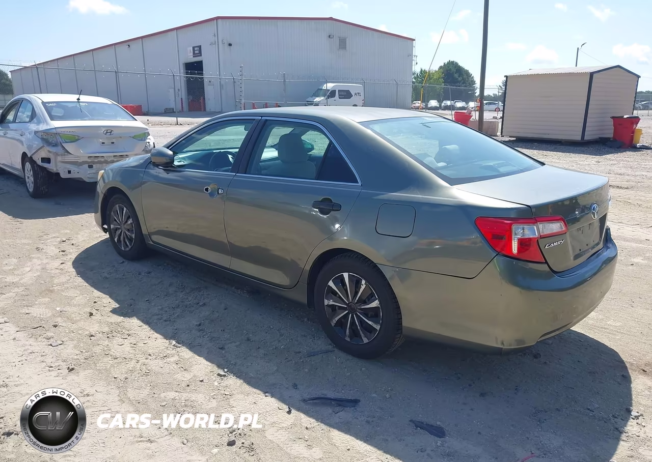 2012 Toyota Camry L VIN:4T4BF1FK6CR197454 - 3