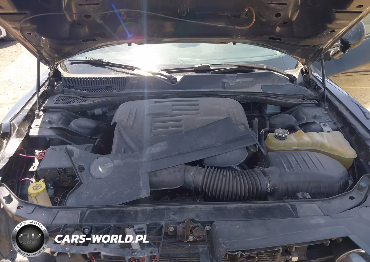 2018 Dodge Challenger Sxt VIN:2C3CDZAG0JH325508 - 10