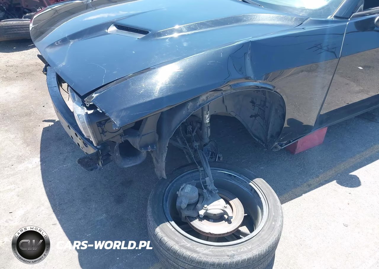 2018 Dodge Challenger Sxt VIN:2C3CDZAG0JH325508 - 6