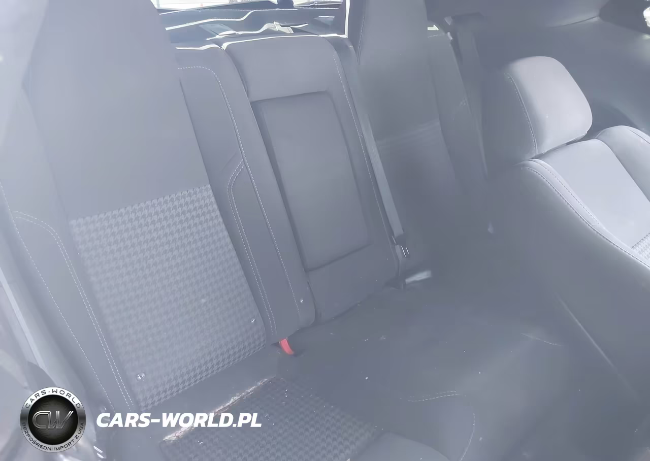 2018 Dodge Challenger Sxt VIN:2C3CDZAG0JH325508 - 8