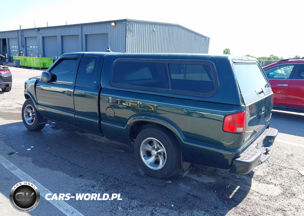 2003 Chevrolet S-10 Ls VIN:1GCCS19X838225253 - 3