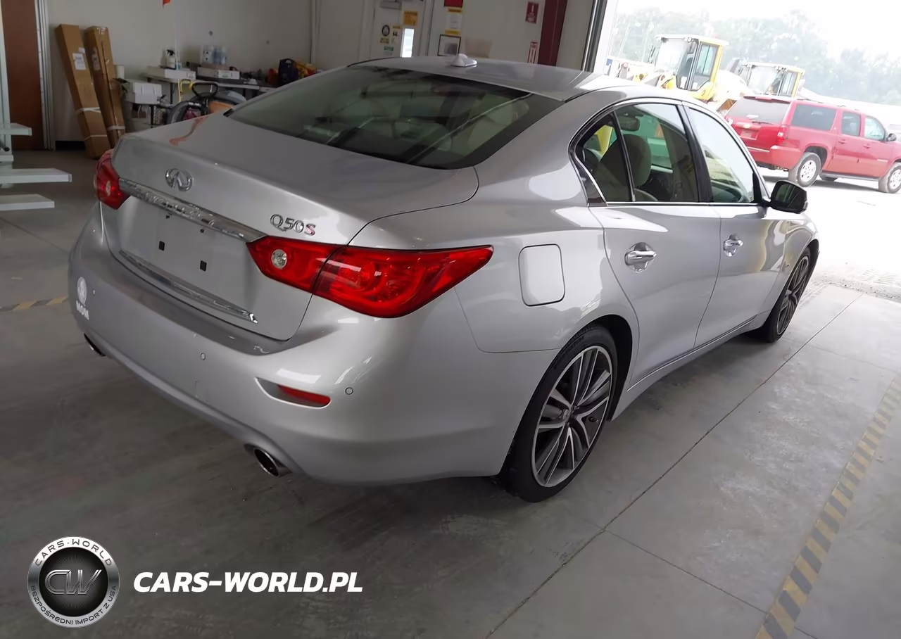 2014 Infiniti Q50 Sport VIN:JN1BV7AP5EM677997 - 4