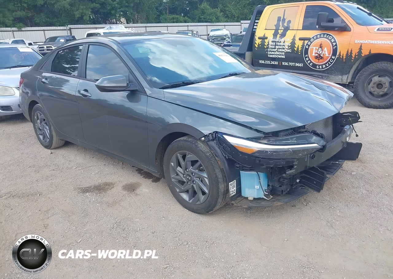 2024 Hyundai Elantra Sel