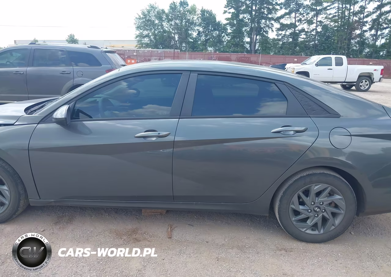 2024 Hyundai Elantra Sel VIN:KMHLM4DGXRU787878 - 15