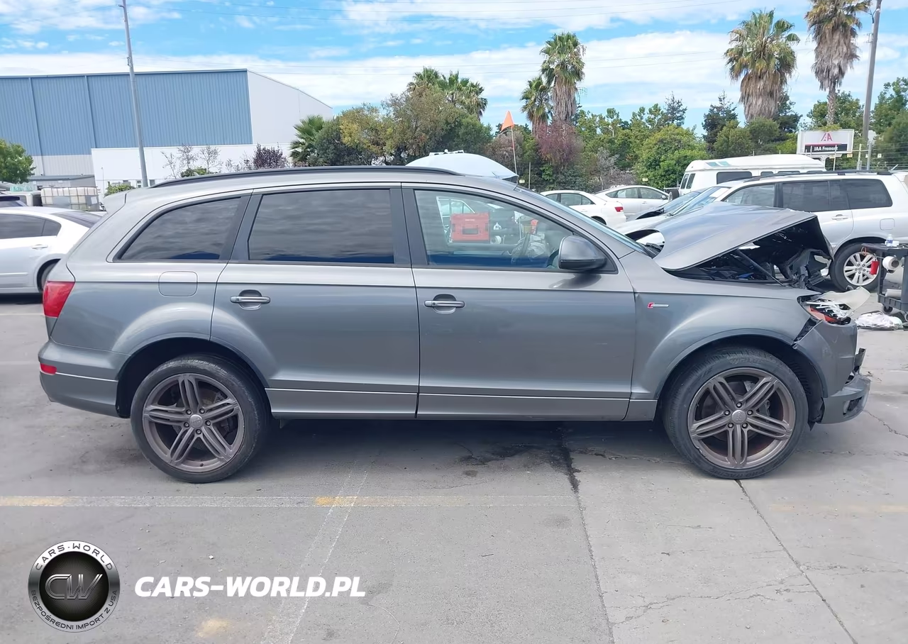 2015 Audi Q7 3.0T S Line Prestige VIN:WA1DGAFE9FD017591 - 13