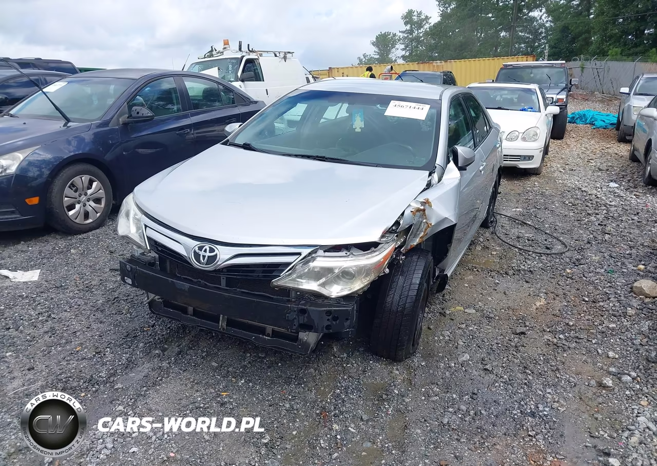 2014 Toyota Camry Le VIN:4T1BF1FK0EU452032 - 2