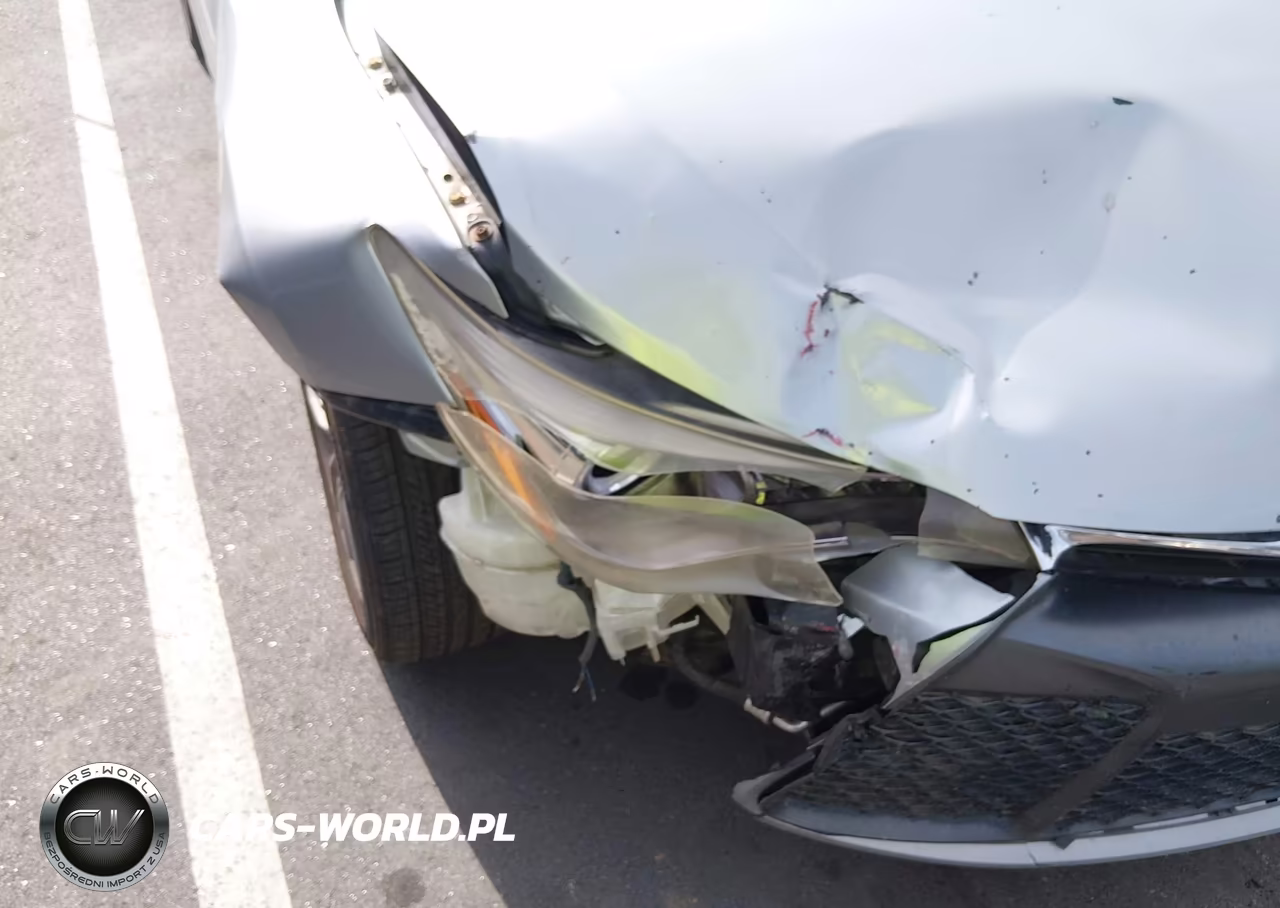 2017 Toyota Camry Se VIN:4T1BF1FK0HU633796 - 6