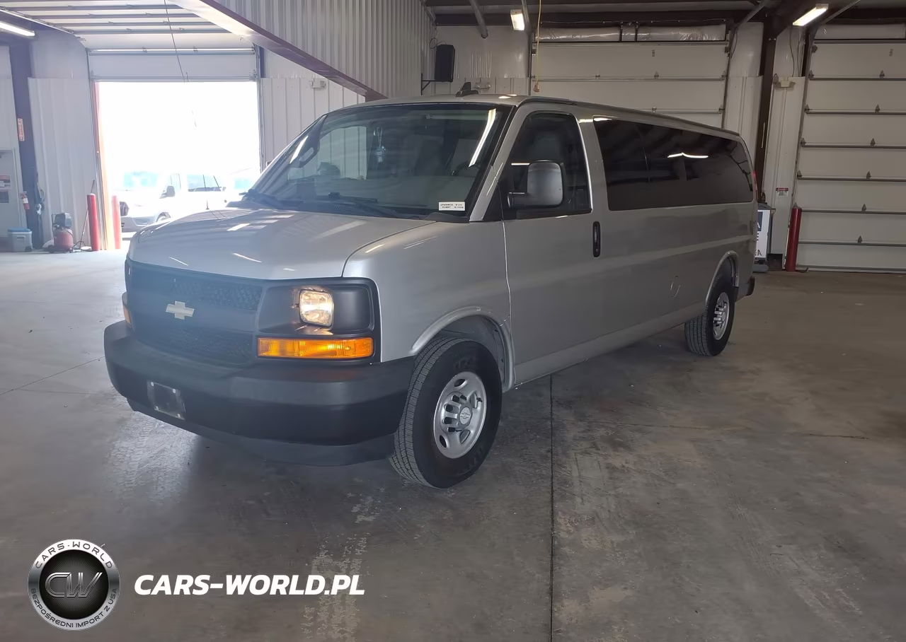 2017 Chevrolet Express 3500 Ls VIN:1GAZGNFG2H1293631 - 2