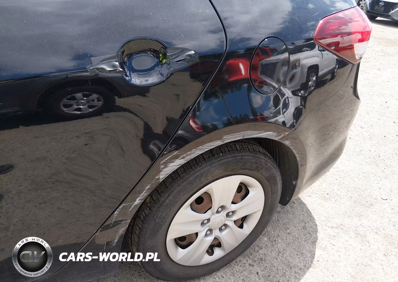 2017 Kia Forte Lx VIN:3KPFK4A73HE122412 - 12