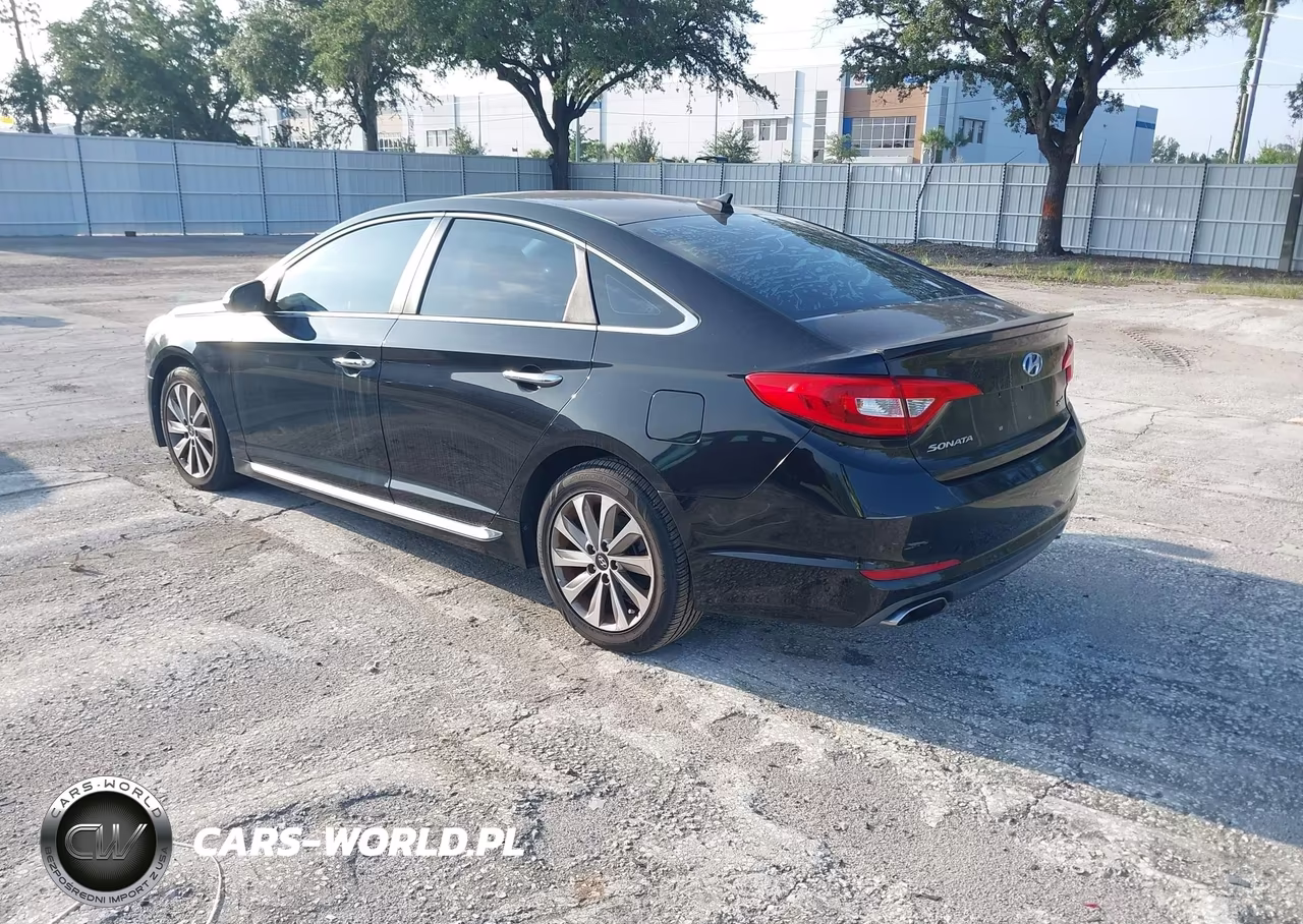 2016 Hyundai Sonata Sport VIN:5NPE34AF6GH412721 - 3