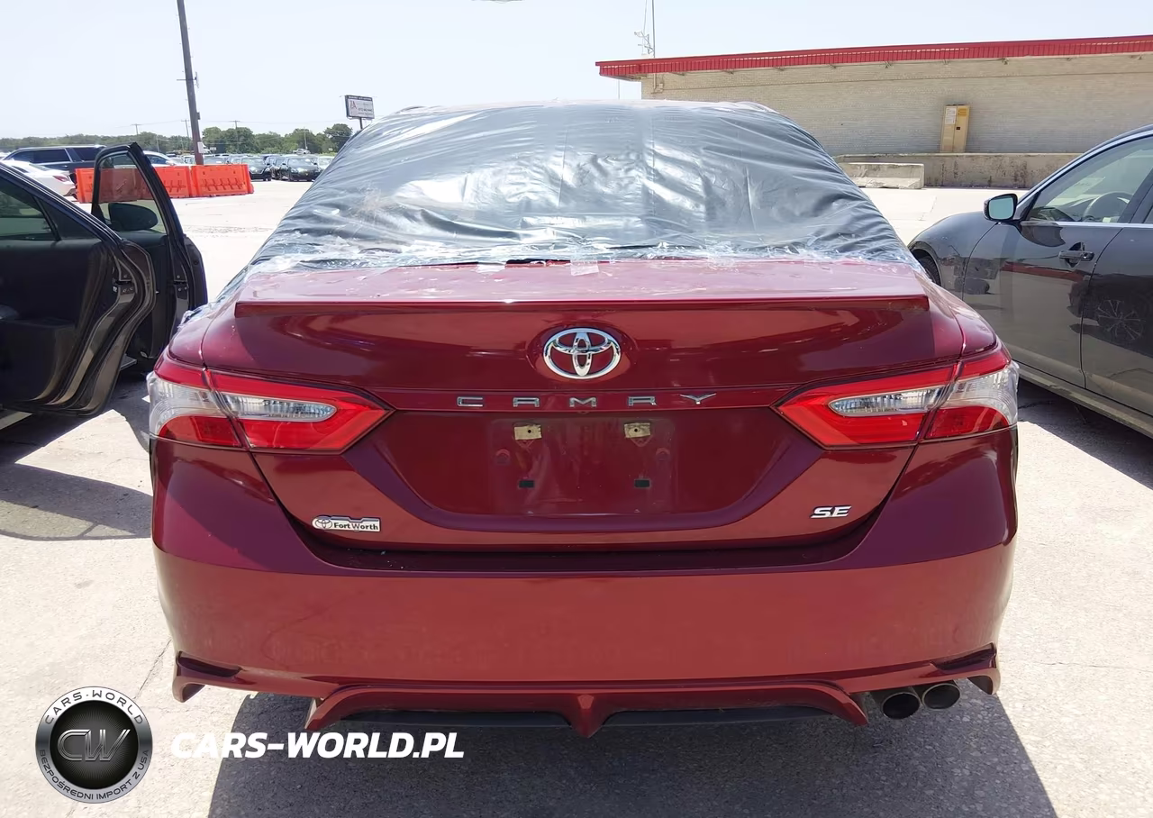 2018 TOYOTA CAMRY SE VIN:4T1B11HK2JU569472 - 16
