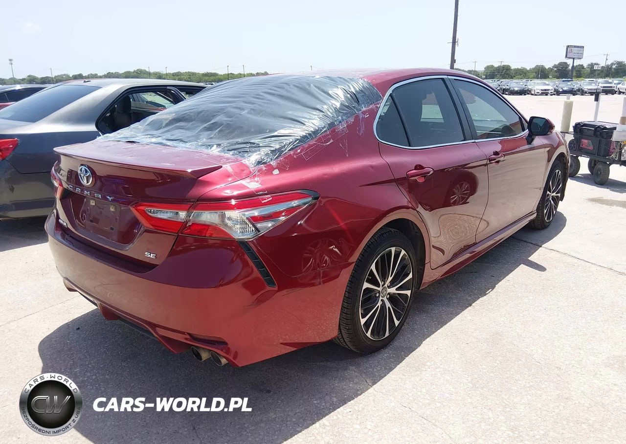 2018 TOYOTA CAMRY SE VIN:4T1B11HK2JU569472 - 4