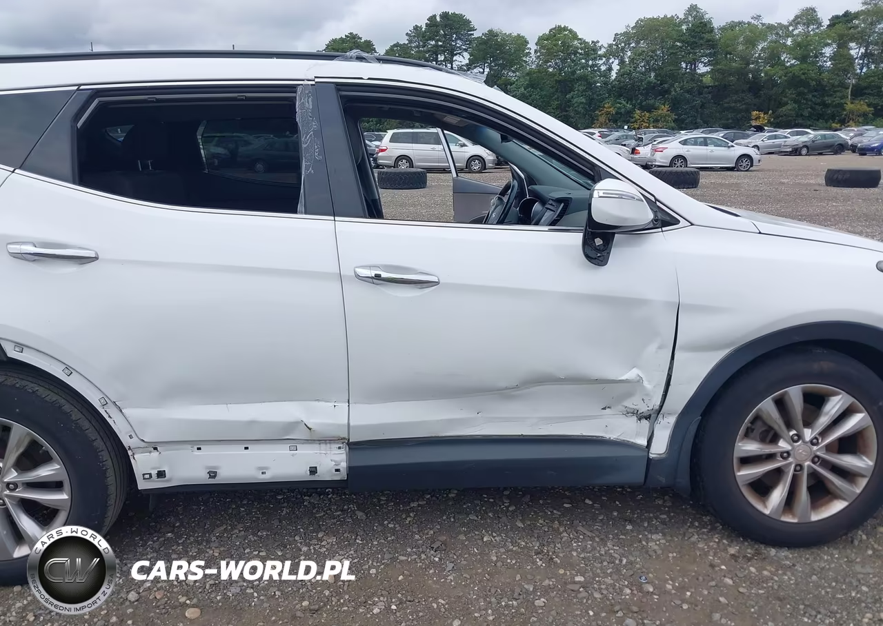 2017 Hyundai Santa Fe Sport 2.0T VIN:5XYZUDLA0HG458022 - 6