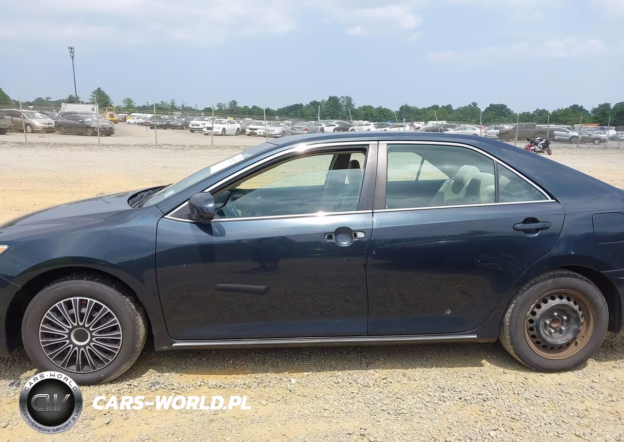 2013 Toyota Camry Le VIN:4T1BF1FK1DU231344 - 14