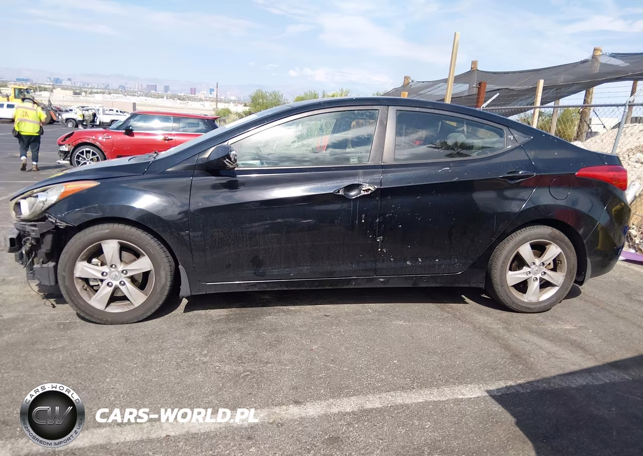 2013 Hyundai Elantra Gls VIN:KMHDH4AEXDU604192 - 14