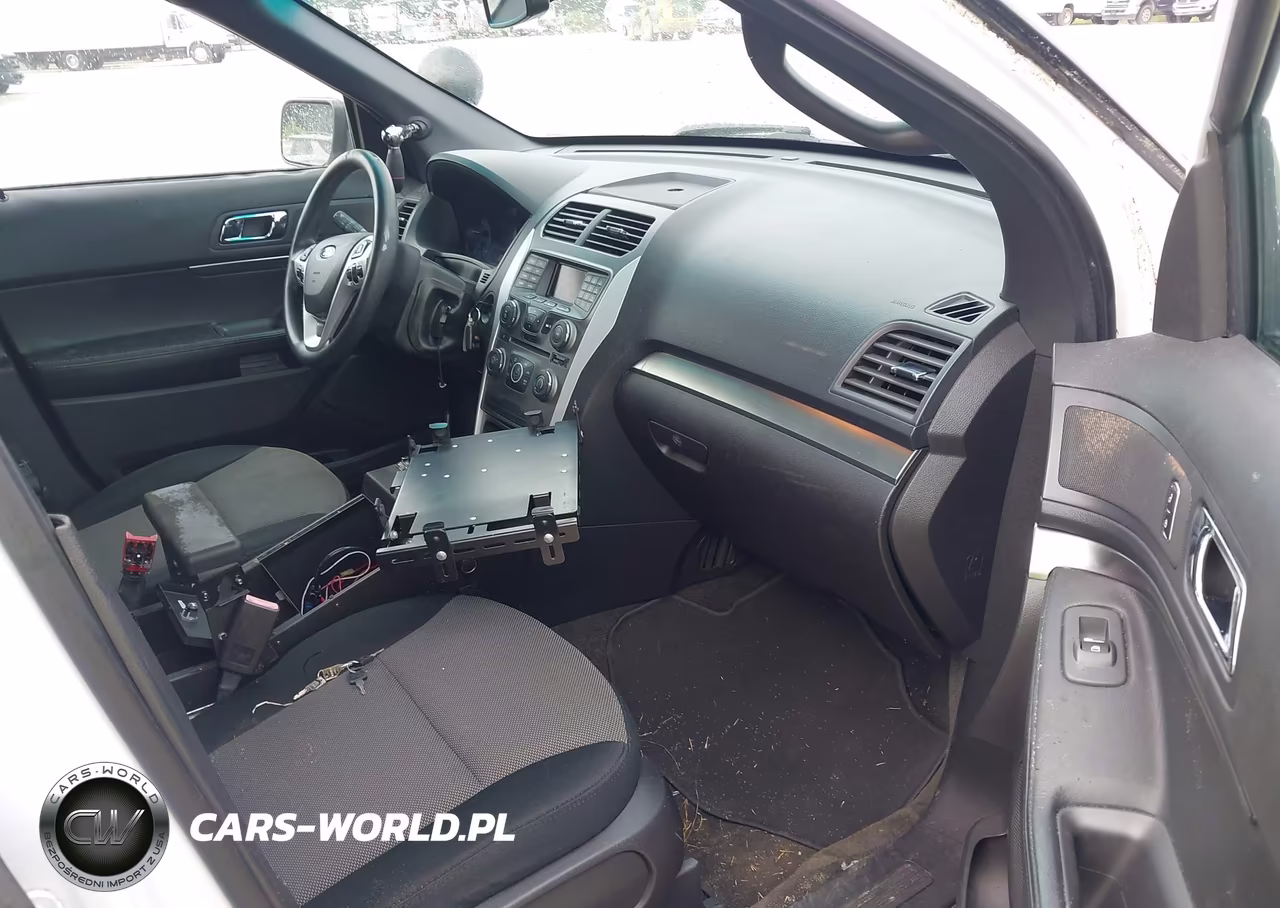 2014 Ford Utility Police Interceptor VIN:1FM5K8AR1EGB37972 - 5