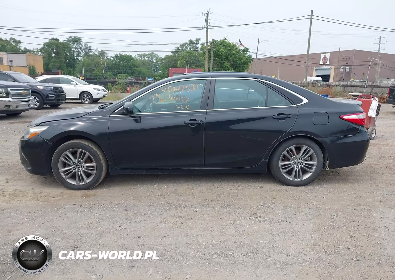 2015 Toyota Camry Se VIN:4T1BF1FK9FU049829 - 14