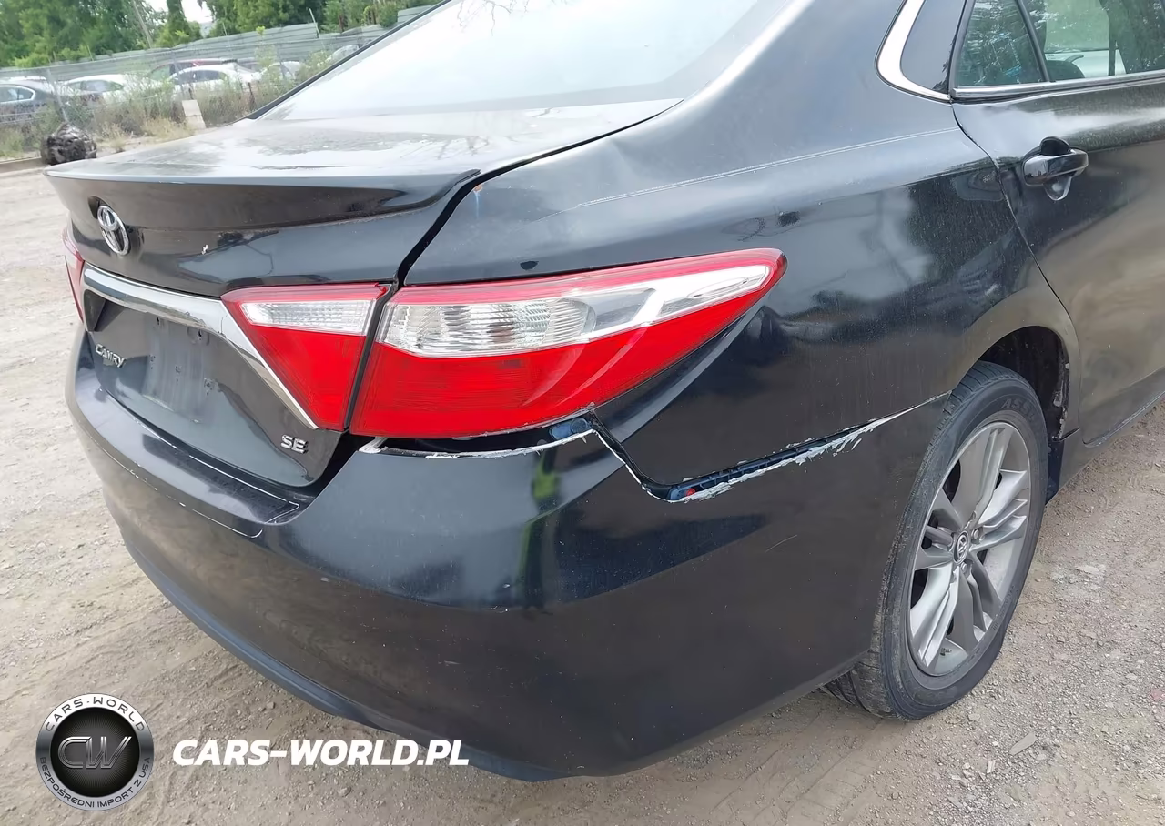 2015 Toyota Camry Se VIN:4T1BF1FK9FU049829 - 6
