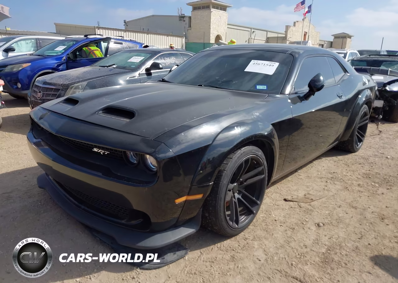 2016 Dodge Challenger R-T Scat Pack VIN:2C3CDZFJ2GH271495 - 2