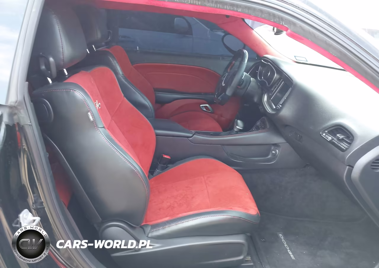 2016 Dodge Challenger R-T Scat Pack VIN:2C3CDZFJ2GH271495 - 5