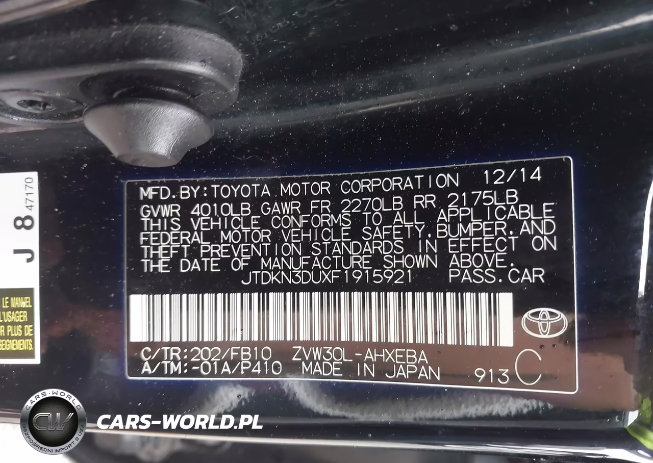 2015 Toyota Prius Two VIN:JTDKN3DUXF1915921 - 9