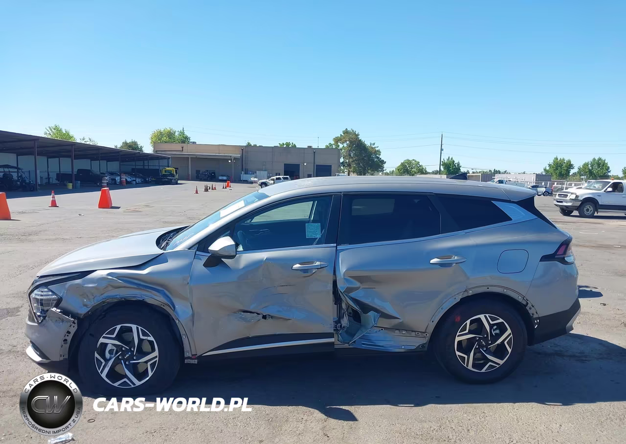 2025 Kia Sportage Lx VIN:KNDPU3DF4S7351622 - 14