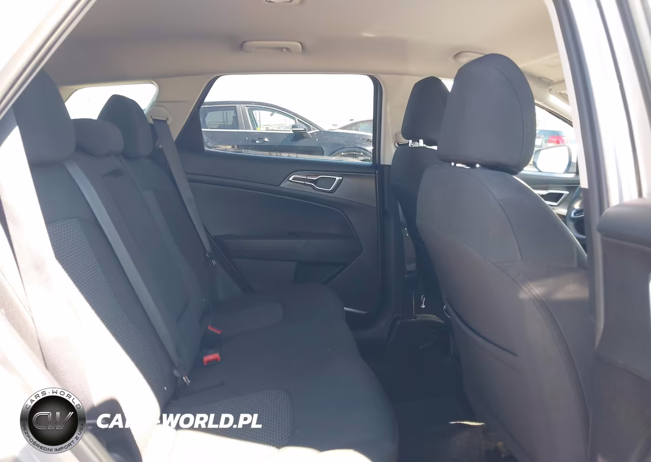 2025 Kia Sportage Lx VIN:KNDPU3DF4S7351622 - 8