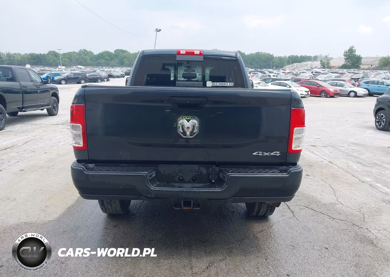 2020 Ram 3500 Tradesman 4X4 6'4 Box VIN:3C63R3CJ5LG221593 - 16