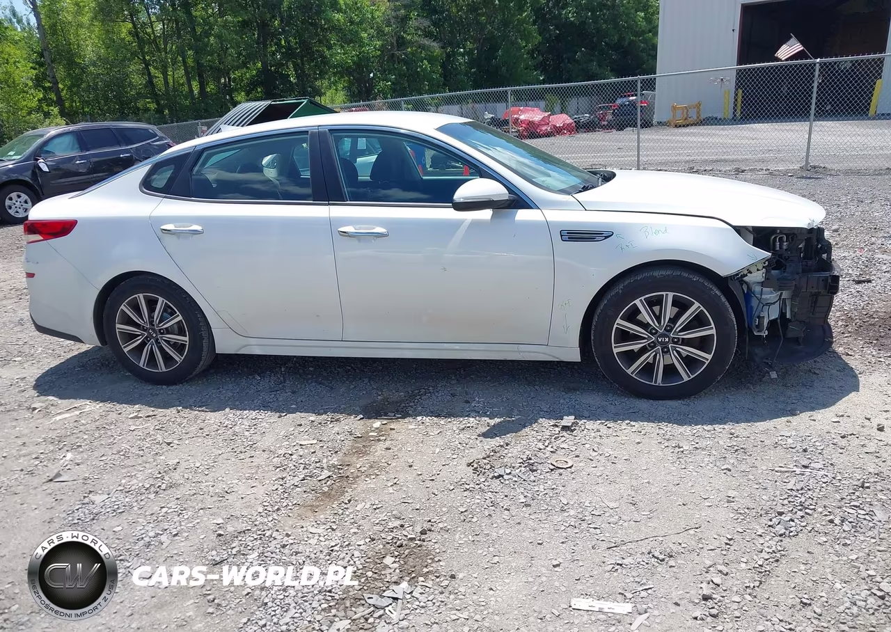 2019 Kia Optima Lx VIN:5XXGT4L39KG370724 - 13