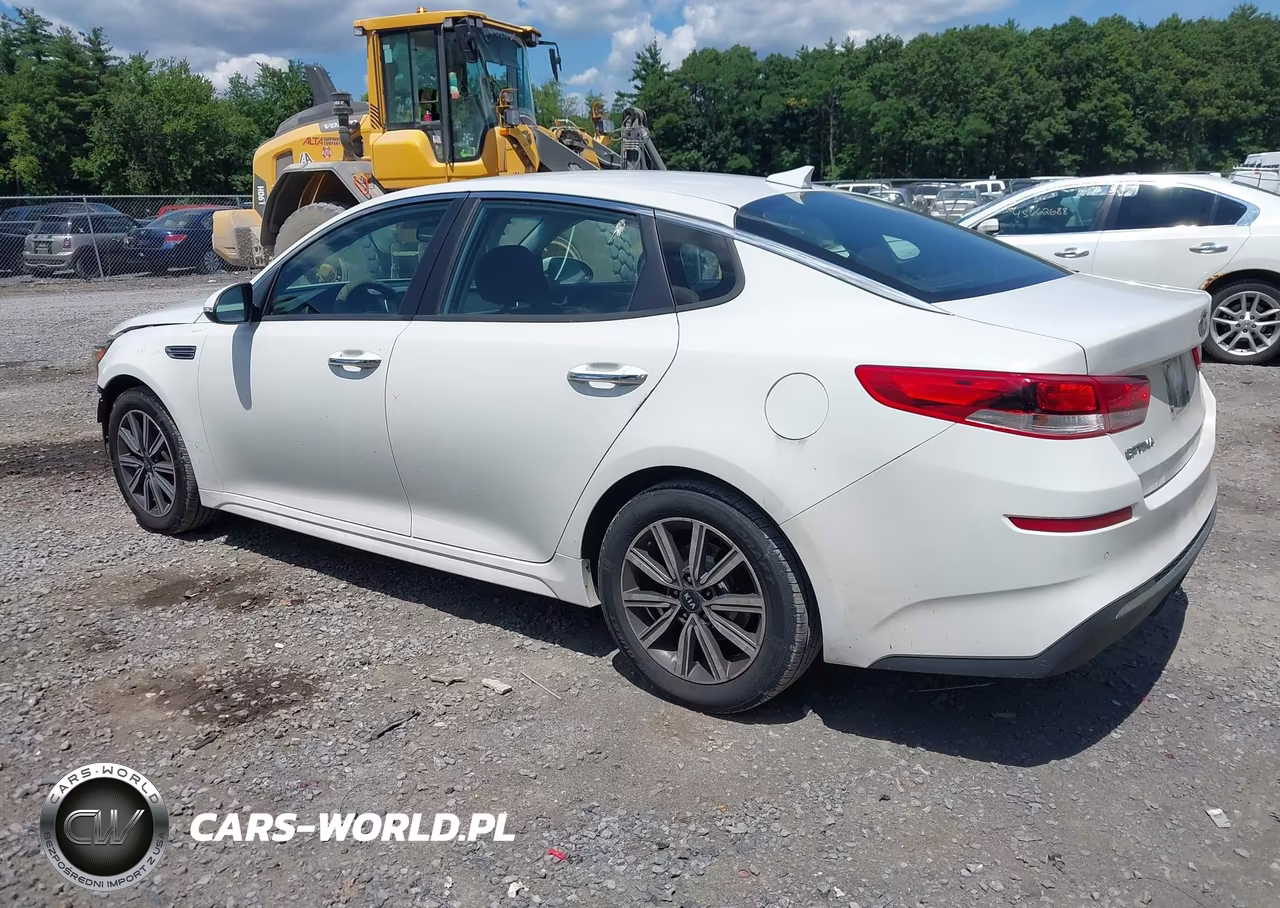 2019 Kia Optima Lx VIN:5XXGT4L39KG370724 - 3