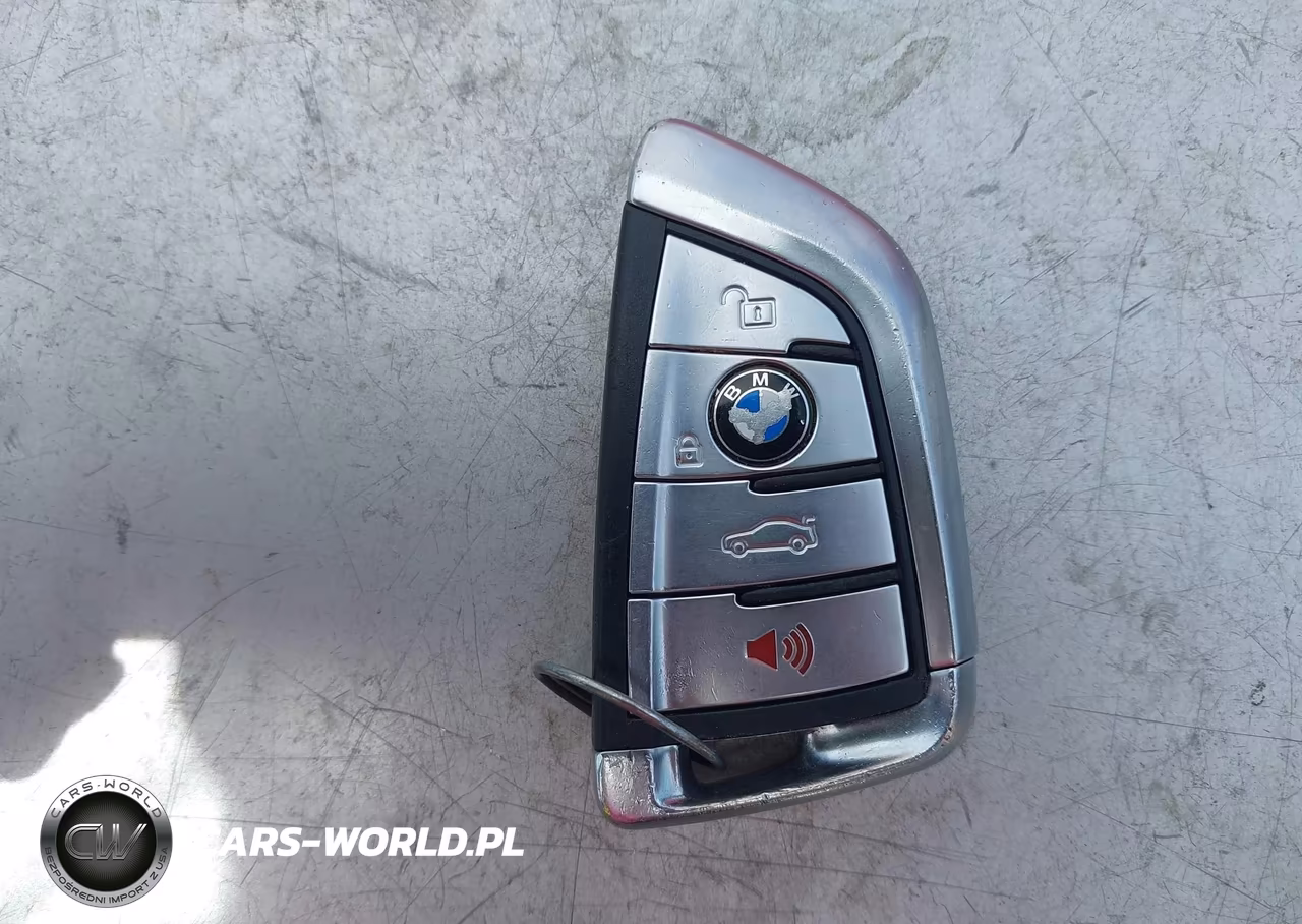 2015 BMW X5 xDrive50I VIN:5UXKR6C54F0J77165 - 11