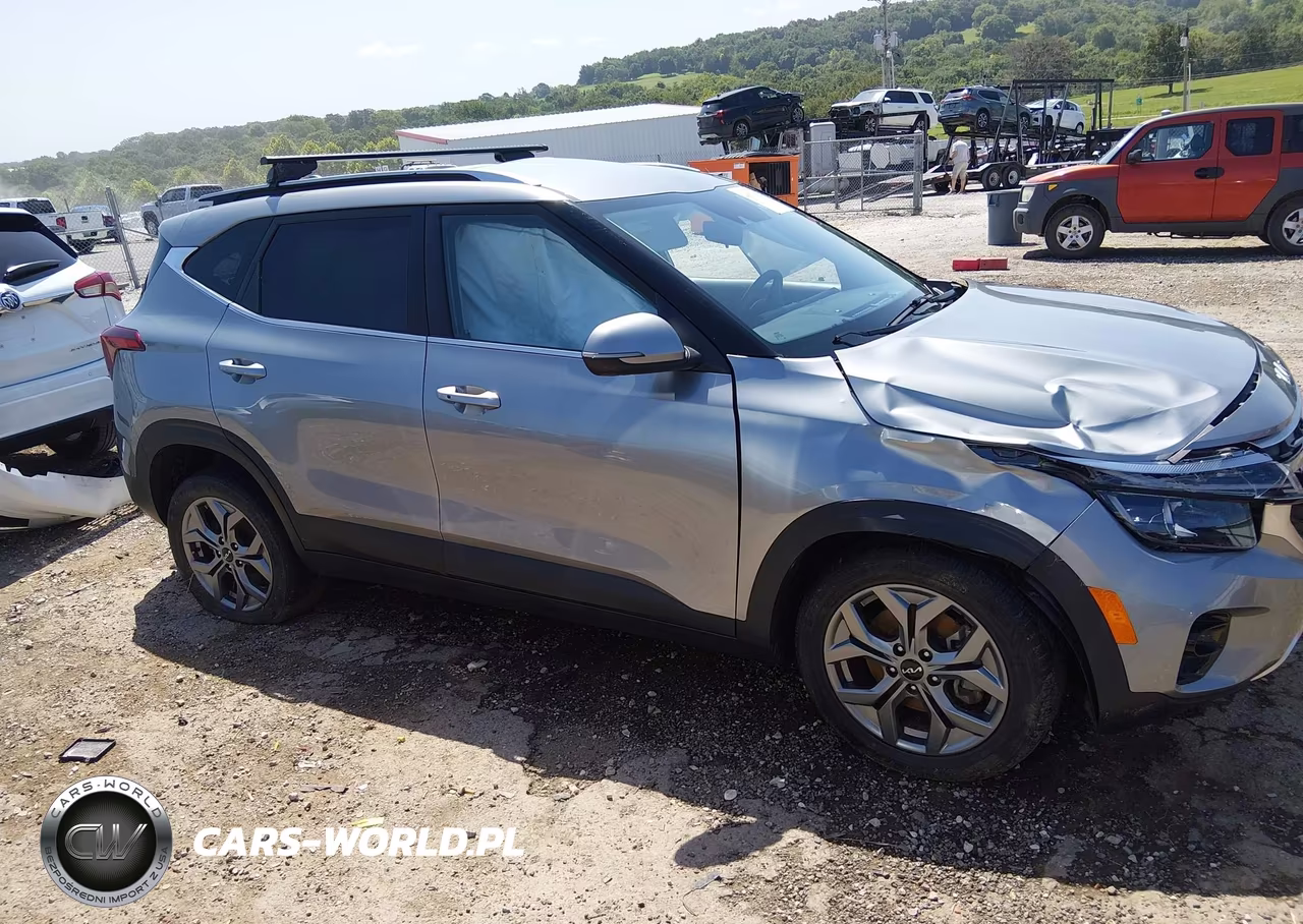 2024 Kia Seltos S VIN:KNDEUCAA7R7516198 - 13