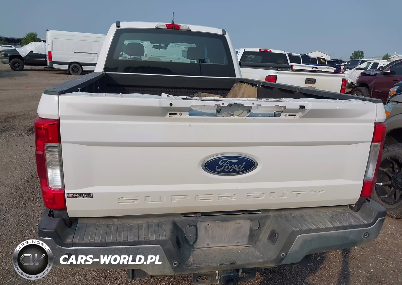 2018 Ford F-350 Xl VIN:1FT7W3BT9JEC66563 - 17