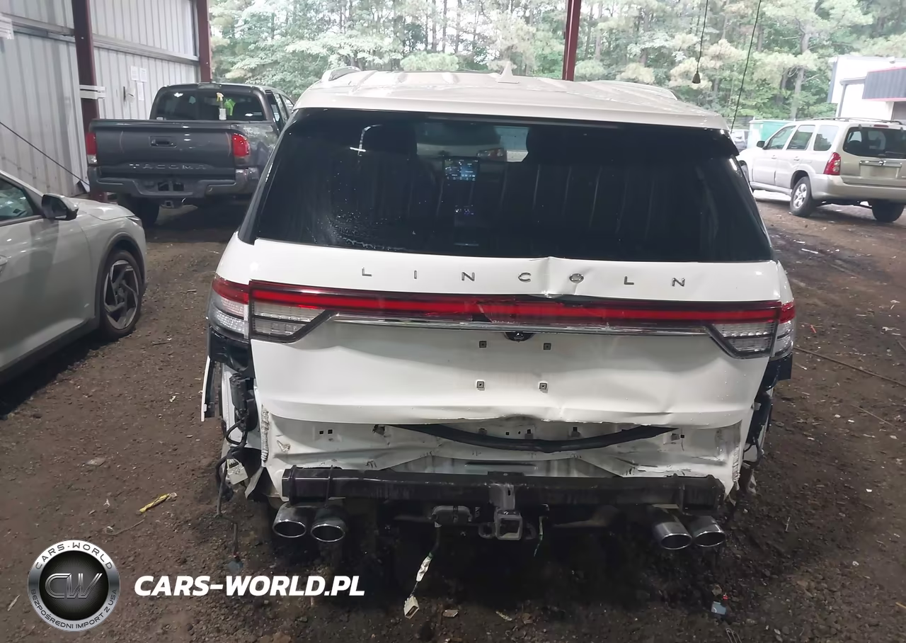 2020 Lincoln Aviator Grand Touring VIN:5LMYJ8XY2LGL37333 - 17