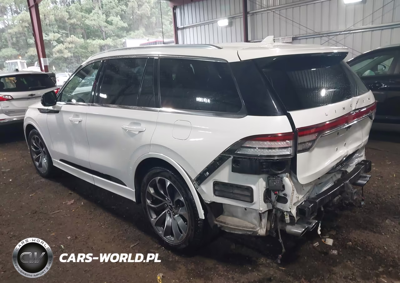 2020 Lincoln Aviator Grand Touring VIN:5LMYJ8XY2LGL37333 - 3
