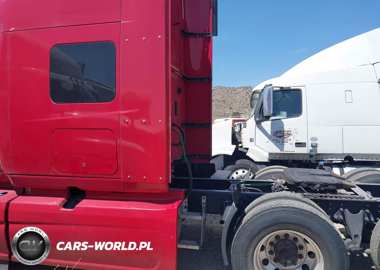 2021 International Lt VIN:3HSDZAPR1MN102672 - 18