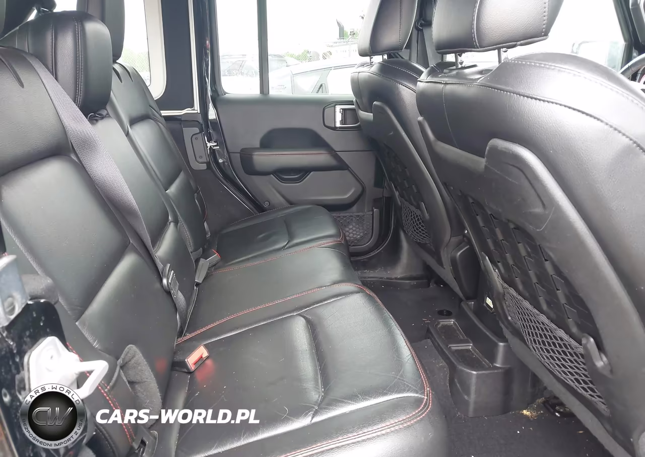 2019 Jeep Wrangler Unlimited Rubicon 4X4 VIN:1C4HJXFN5KW512896 - 8