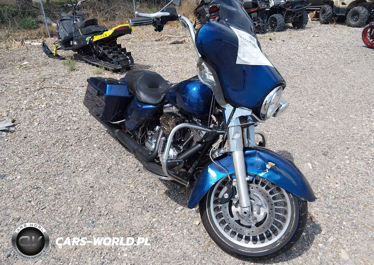 2012 Harley-Davidson Flhx Street Glide – zdjęcie 1 z 15