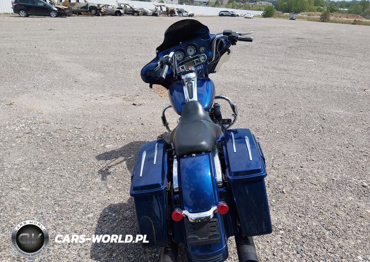 2012 Harley-Davidson Flhx Street Glide VIN:1HD1KBM10CB678445 - 6