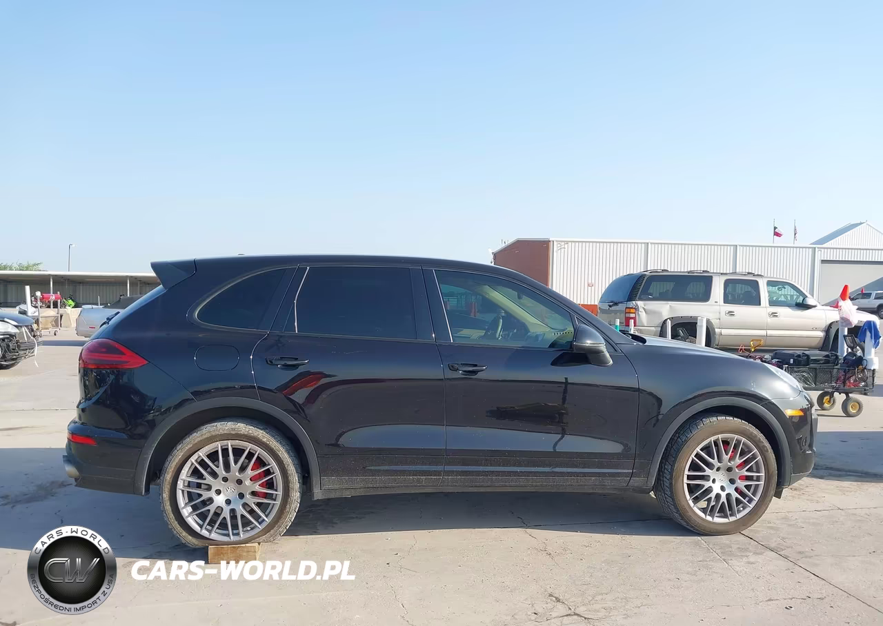 2015 Porsche Cayenne S VIN:WP1AB2A21FLA56772 - 13